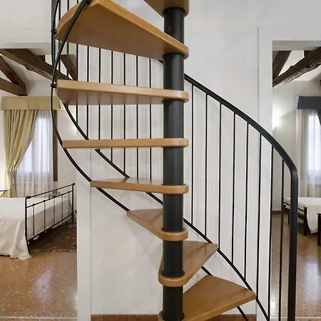 Locappart Santa Croce Apartment