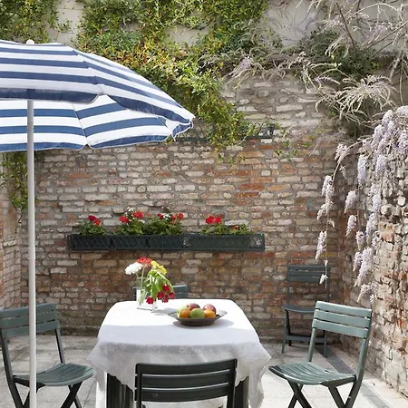 Apartment Locappart Santa Croce *